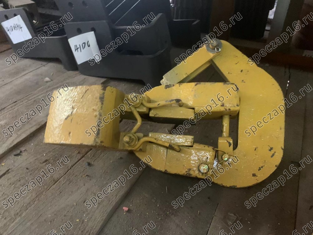 Суппорт трансмиссии XG955