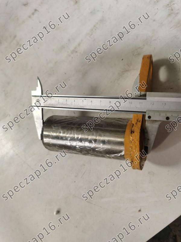 Палец рулевой CLG855