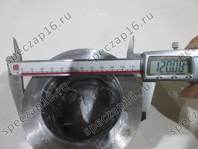 Втулка цилиндра наклона задняя CDM853