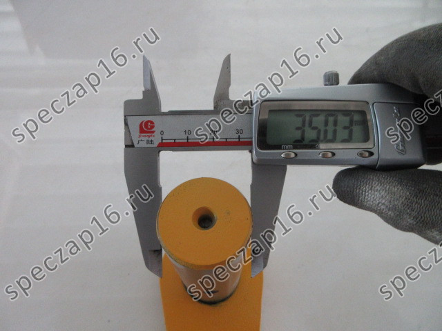 Палец рулевой XG931N